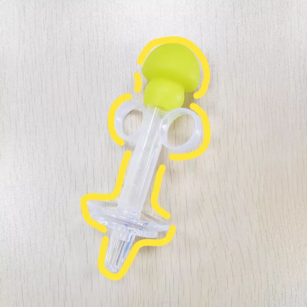 【带娃神器】宝宝喝药大难题,喂药器搞得定吗?